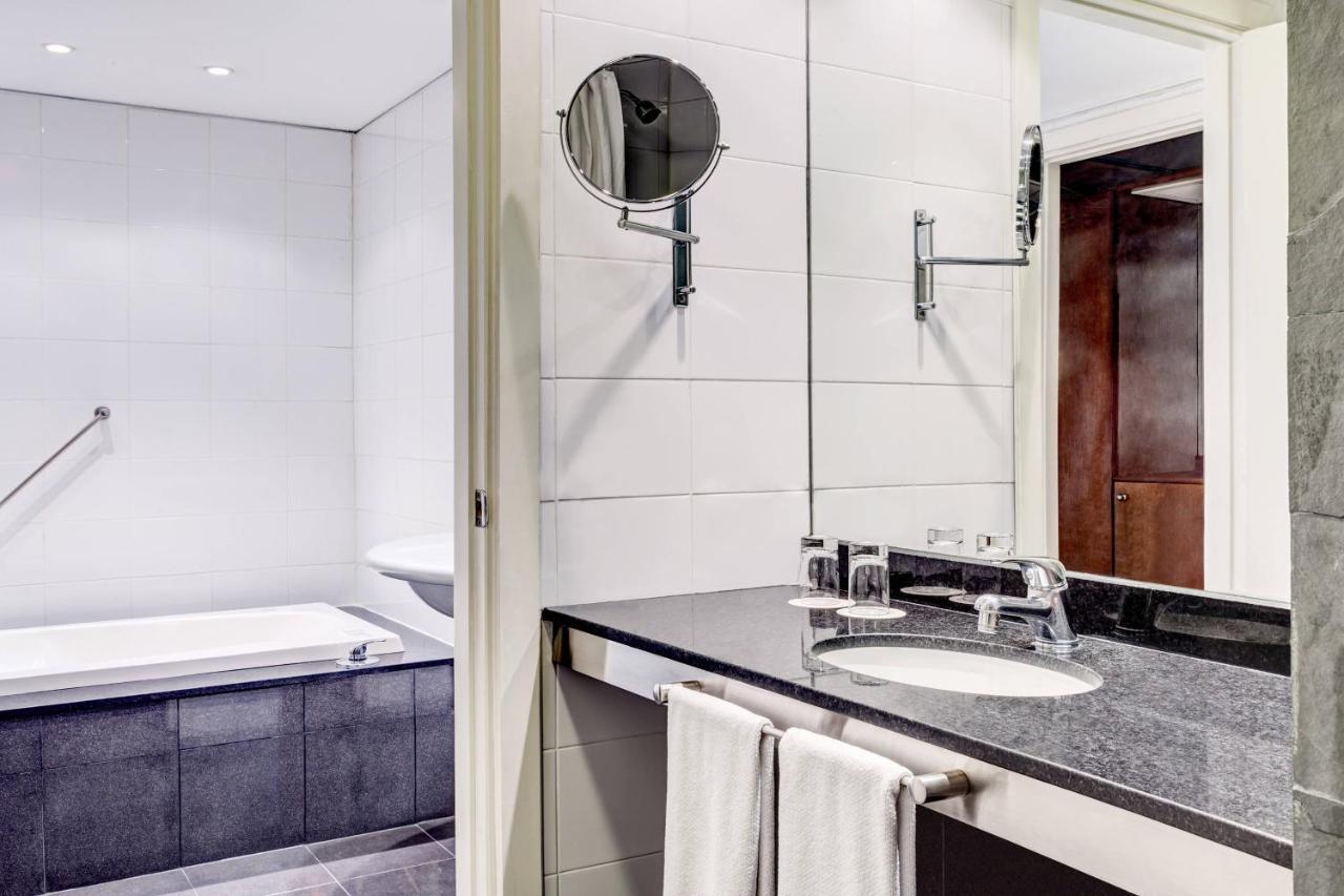 Four Points By Sheraton Montevideo Exterior photo