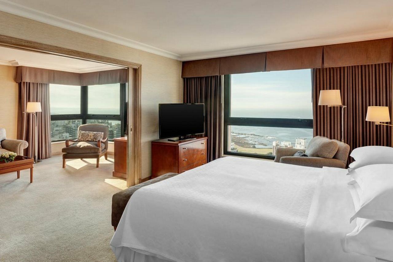 Four Points By Sheraton Montevideo Exterior photo